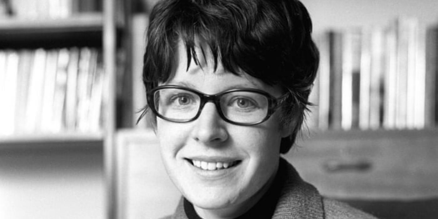 A young Jocelyn Bell Burnell pictured in an office